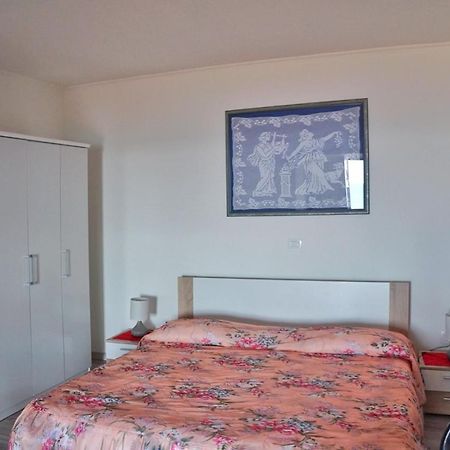 Apartmani Vesna Zambratija  Eksteriør billede